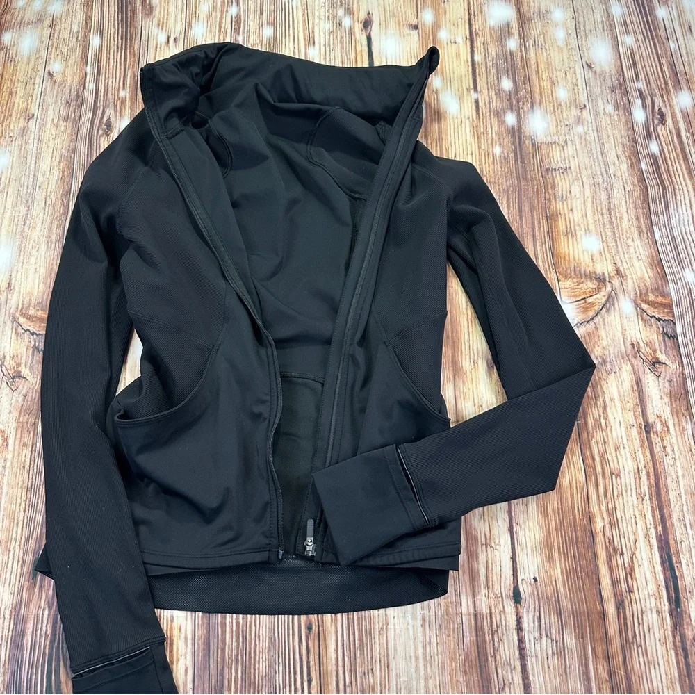 Lululemon Athletica Women’s Zip-Up Hoodie  Size 6 Black
